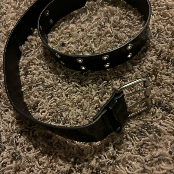 Black belts from garage - Picture 2 of 2